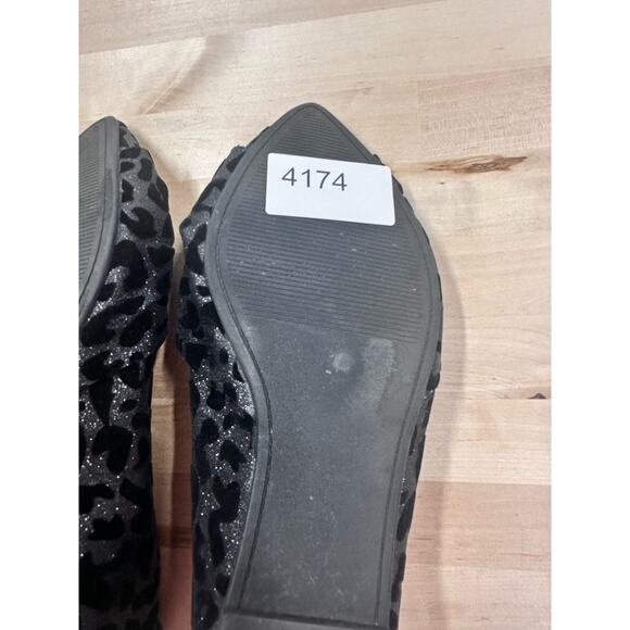 Torrid Shimmer Bow Pointed Toe Loafers Black Silver Sparkle Size 10 - Picture 8 of 8